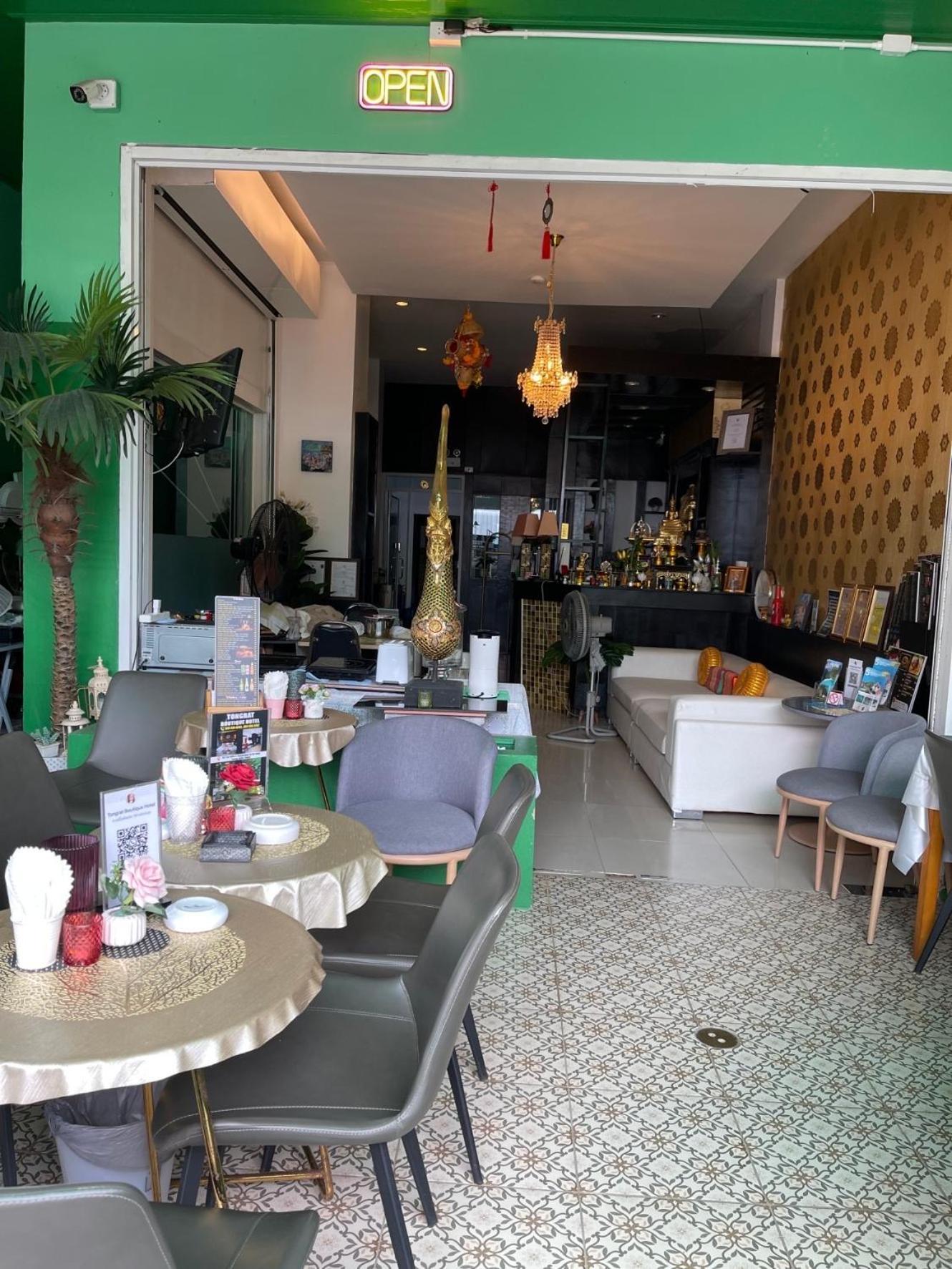 Elephant Room Patong Eksteriør bilde